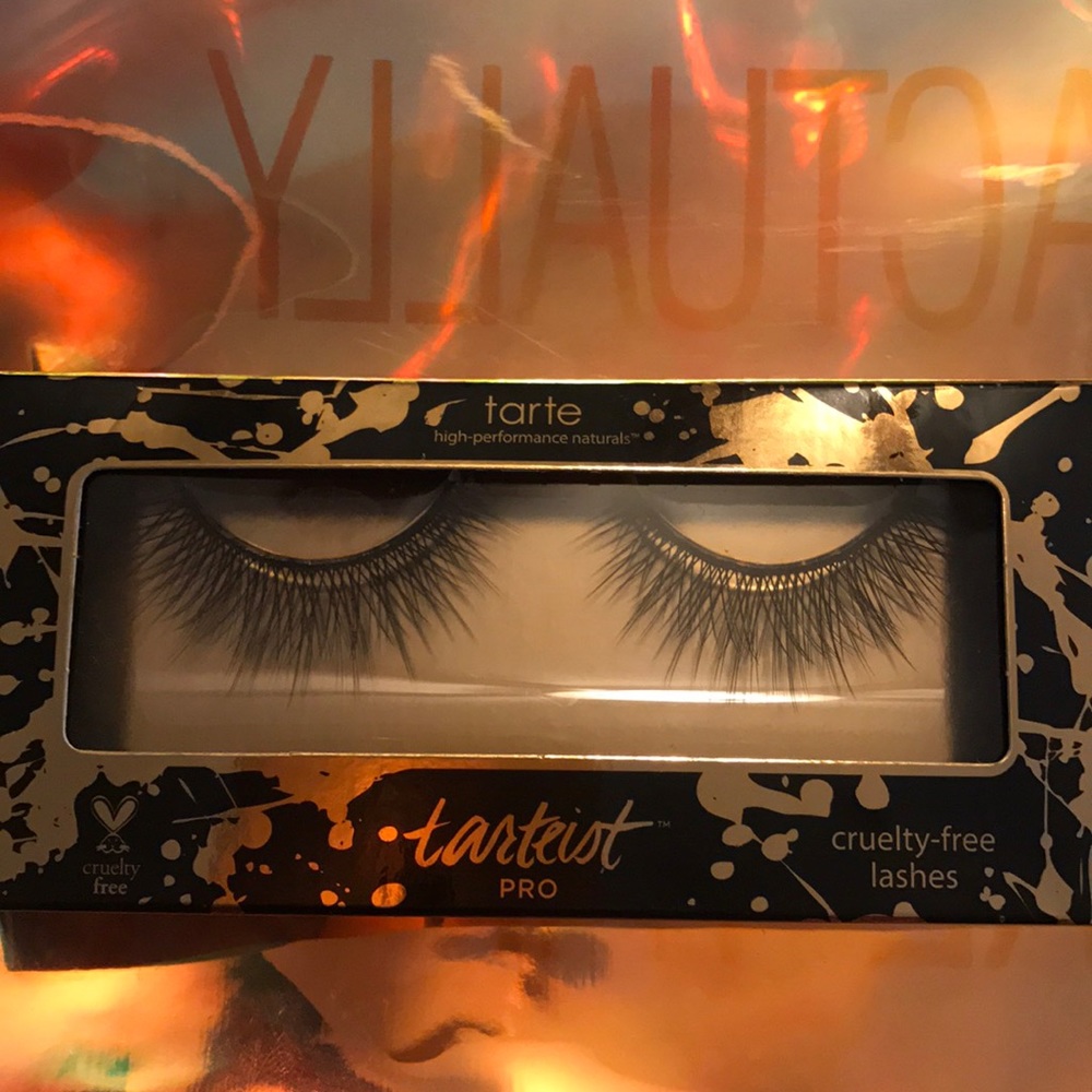 Tarte lashes style Flirt